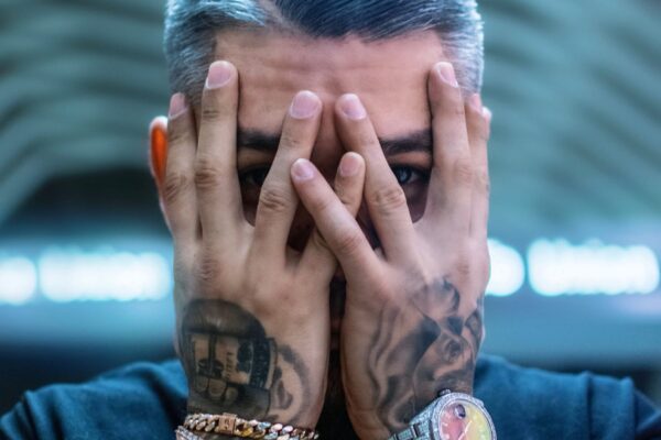 jayson-hinrichsen-ezuUvYqymvs-unsplash